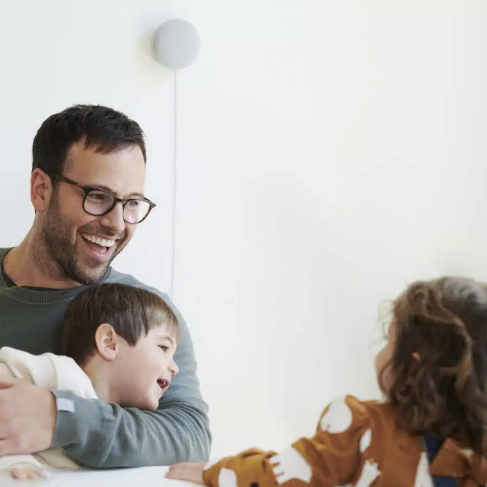 Coluna Google Nest Mini Branca com Assistente Google - Image 4