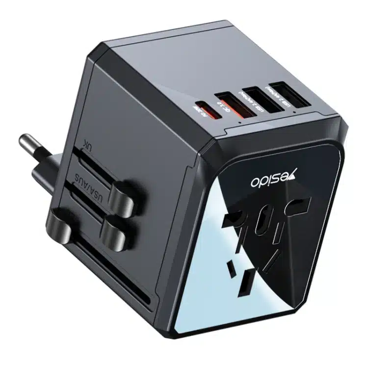 Adaptador de viagem YESIDO MC24 3 USB + tipo C (20W)