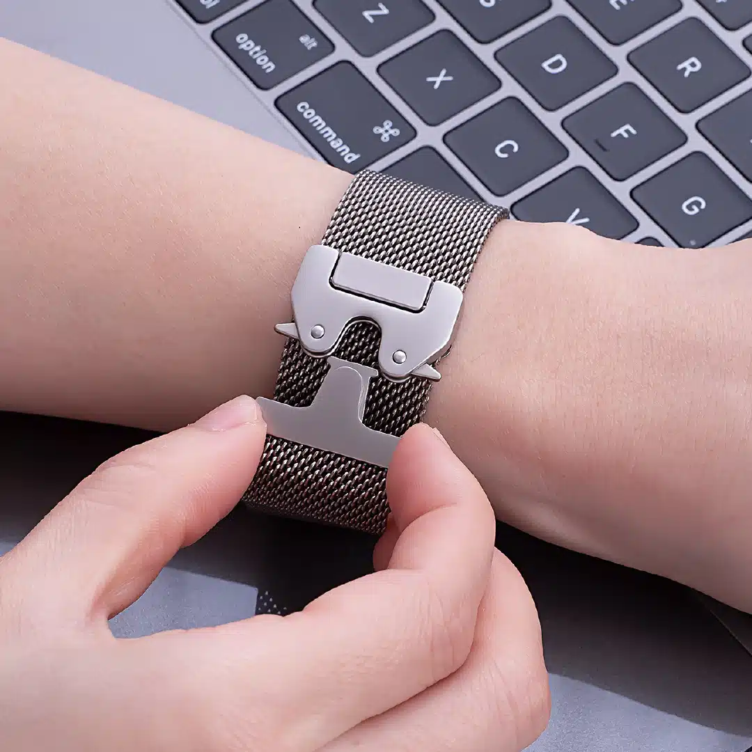 Bracelete Milanesa Titânio Premium Loop Strap para Apple Watch 42/44/45/46/49mm - Image 4