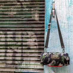 Coluna Portátil JBL Xtreme 4, Bluetooth 5.3, Resistente à água e Pó (IP67), Correia para o Ombro, Squad